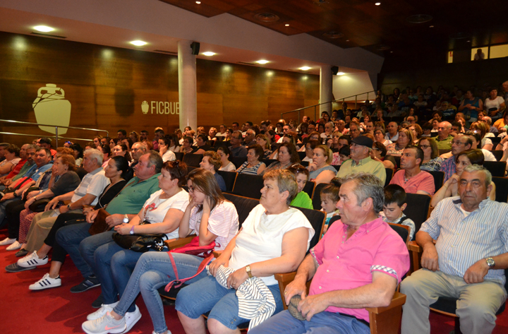A Valedora do Pobo admite a trámite a queixa presentada polo Concello de Bueu en  relación co libre acceso da veciñanza á Illa de Ons