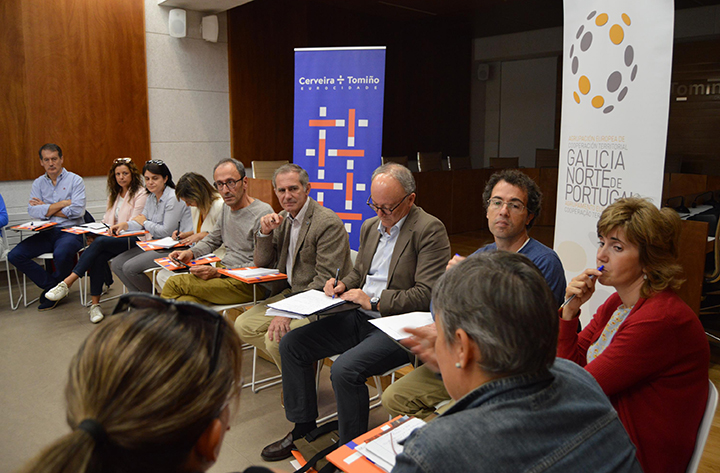 Os centros educativos de Tomiño e Cerveira piden unha solución legal para poder realizar máis actividades na fronteira