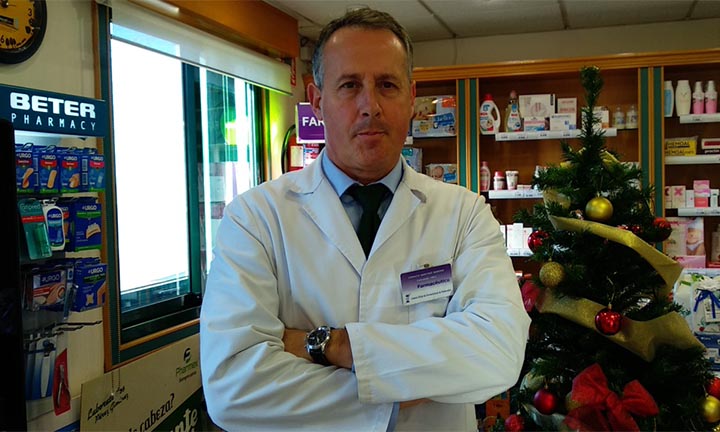 Ignacio Sánchez Bussóns, Nacho. Farmacéutico de zamáns