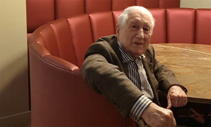 O músico Pedro Iturralde deleita a Redondela