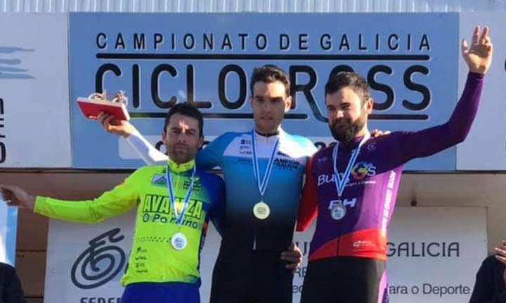 O velódromo municipal  de O Porriño escenario da loita polas medallas de campións galegos de ciclocrós