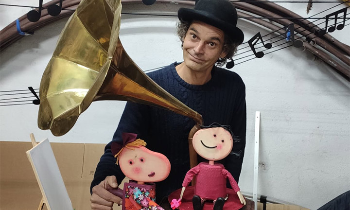 Andrés Giráldez Río; Monicrequeiro