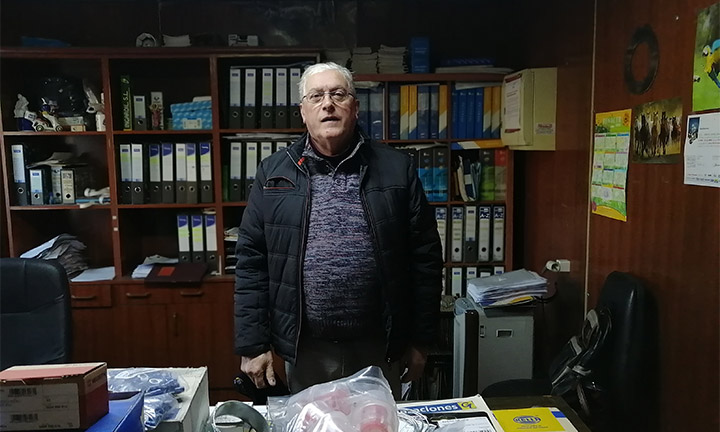 O peche dunha estrada mantén en estado de semi aillamento ao barrio da Salgosa