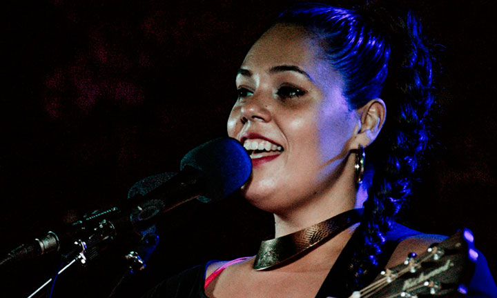 Sheila  Patricia, unha nova estrela no firmamento artístico redondelán