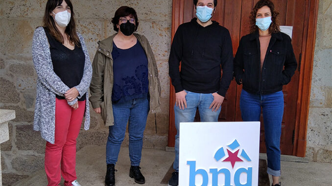 A deputada María González Albert denuncia en Mos os ataques da Xunta fronte á propiedade veciñal do monte