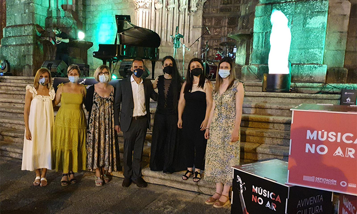 A pianista Ana Belén Rodríguez alumea a catedral de Tui