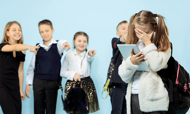 Ponteareas impulsa unha campaña de formación e información para combater acoso escolar nas aulas