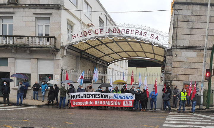 Continúan as protestas semanais para esixir a readmisión do delegado da CIG no comité de Barreras