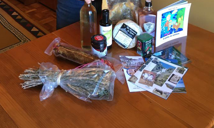 Xoan Carlos Montes Bugarín, o gañador do noso sorteo dun lote de produtos do Val de Ela