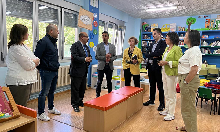 A Xunta remata a substitución de carpintarías no CEIP Pintor Antonio Fernández e impulsa a mellora da eficiencia enerxética no CEIP Pedro Caselles