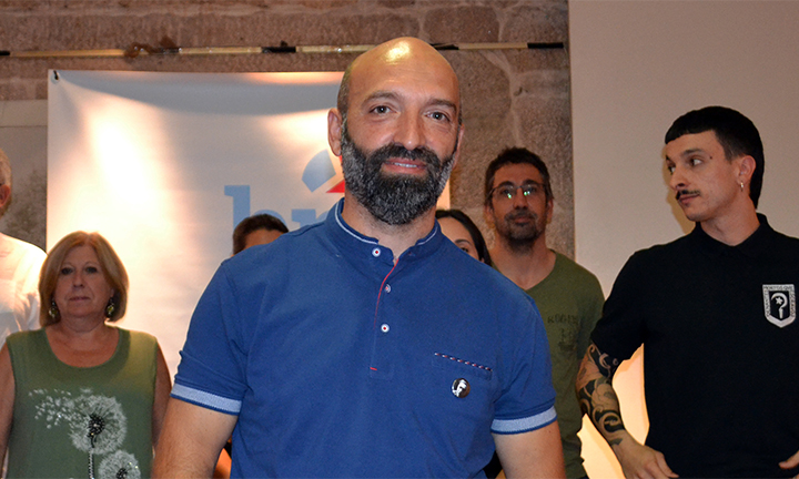 Xoán Carlos González afirma que “PP e PSOE repártense o pastel de San Simón”