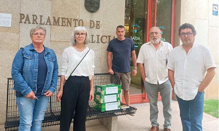 Rexistradas as firmas para avalar a ILP en defensa dos montes comunais