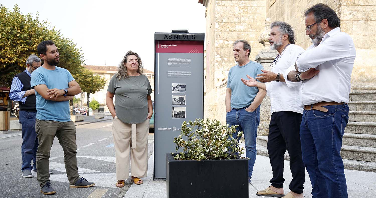 As Neves reivindica a súa memoria histórica cun novo libro sobre o seu pasado e coa retirada de simboloxía franquista da vila