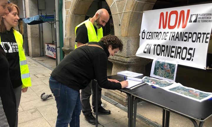 A veciñanza de Torneiros en loita
