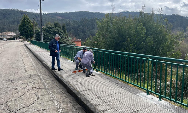 O Concello do Porriño instala un valado de seguridade de 150 m en Cans