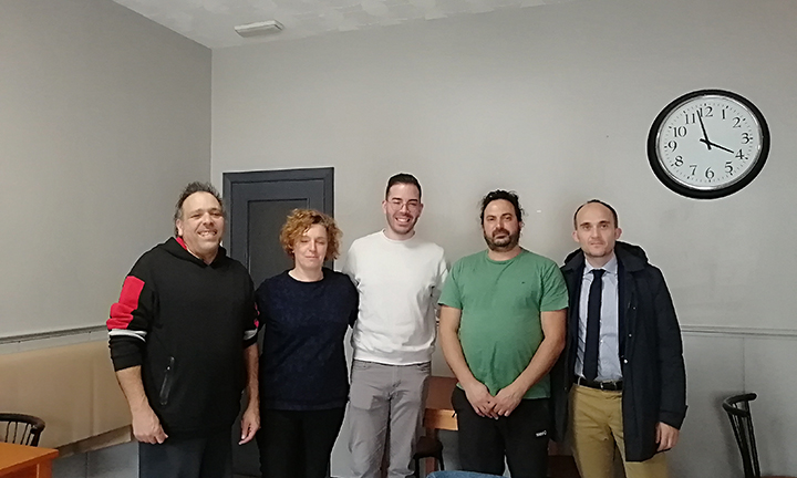 GañaMós anuncia a súa decisión de non presentarse ás vindeiras eleccións municipais, rexeita calquera tipo de vinculación co seu anterior portavoz municipal Román González, condena rotundamente o transfuguismo político, e pide o voto para ” Calquera partido de esquerdas que non estea encabezado por un tránsfuga”