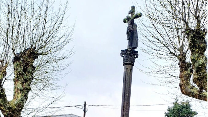 Redondela recupera o conxunto patrimonial de Cedeira coa restauración do Cruceiro e o Peto de Ánimas da Raíña