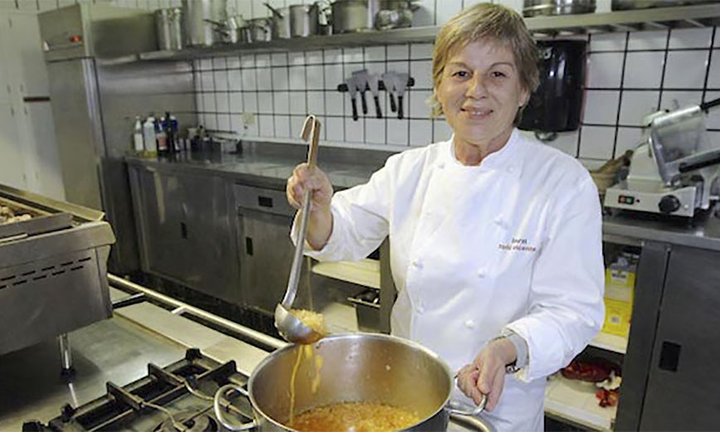 as ‘II Xornadas Gastronómicas en Feminino Bueu’ continúan coa visibilización do papel das mulleres cociñeiras e homenaxean a Toñi Vicente