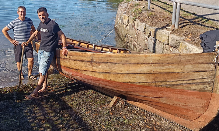 O Colectivo A Lagoa dos bébedos bótase ao mar para recuperar o patrimonio dos barcos antigos de Redondela