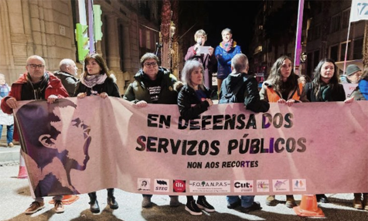 Alerta en Redondela polos recortes educativos