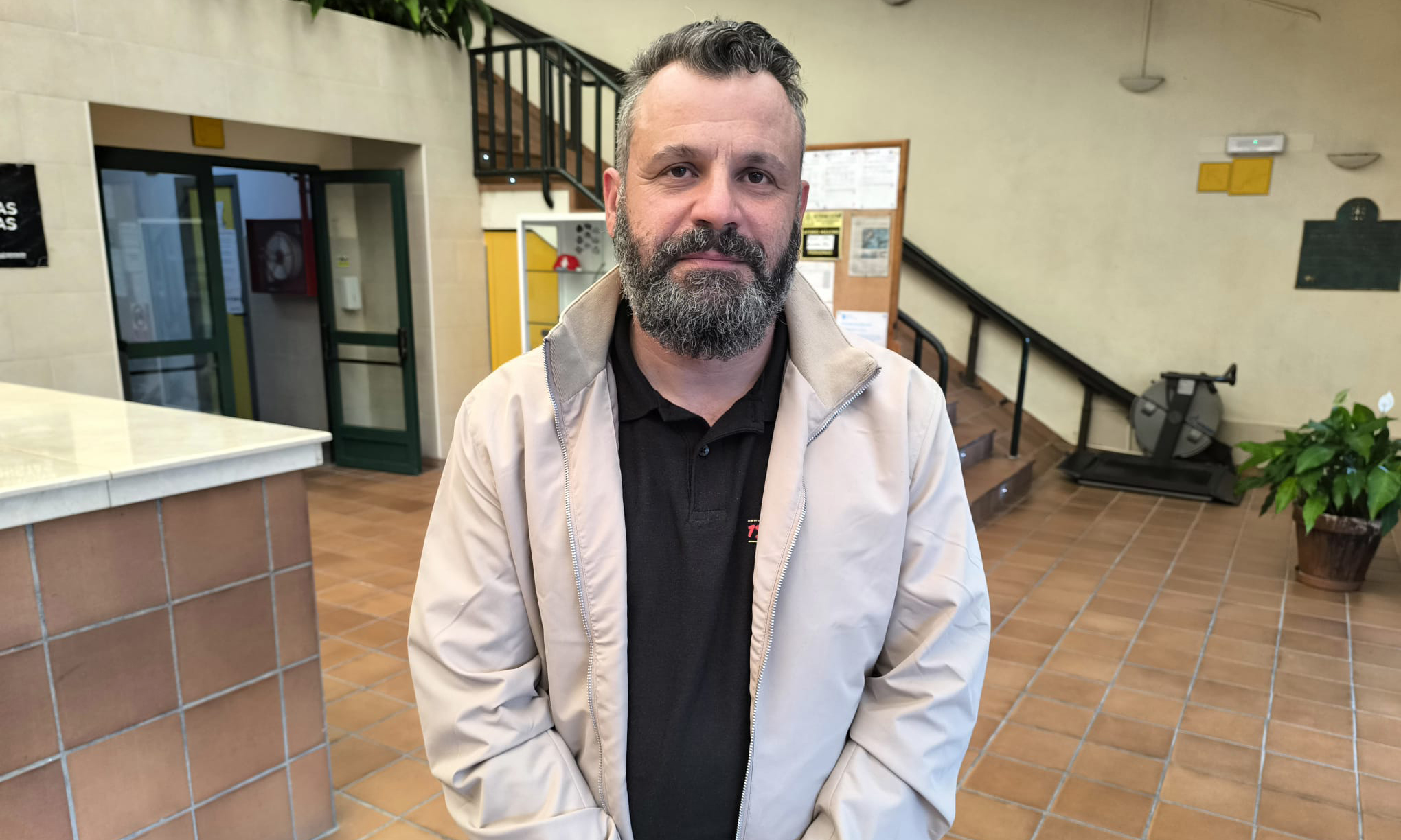 Roberto Carrero pon en risco unha subvención de un millón e medio de euros para a piscina municipal
