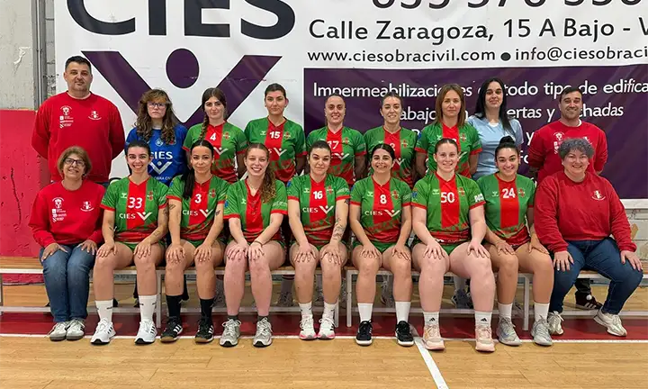 O Club Balonmán Chapela inicia unha nova temporada con ilusión de ascender os equipos sénior masculino e feminino