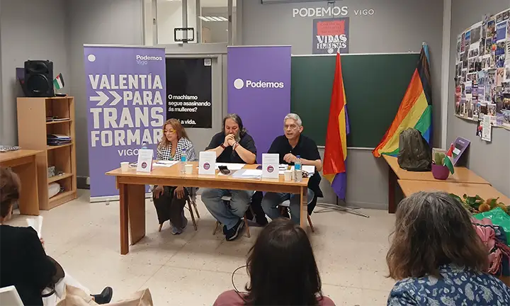Os precandidatos de Podemos á alcaldía de Vigo debaten no seu local